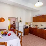 Casa Maritina Traditional Family House ゲンナジー