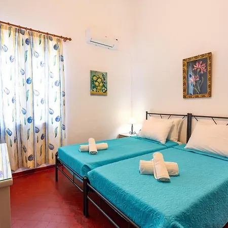 Casa Maritina Traditional Family House *