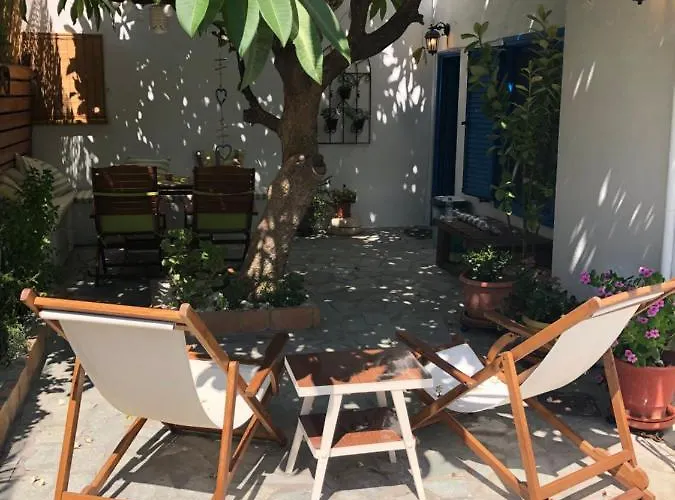 Casa Maritina Traditional Family House Дом отдыха