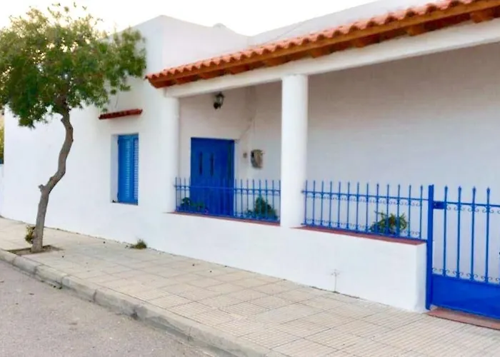 Casa Maritina Traditional Family House Дом отдыха